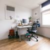 Jak stworzyć nowoczesne biuro w domu?