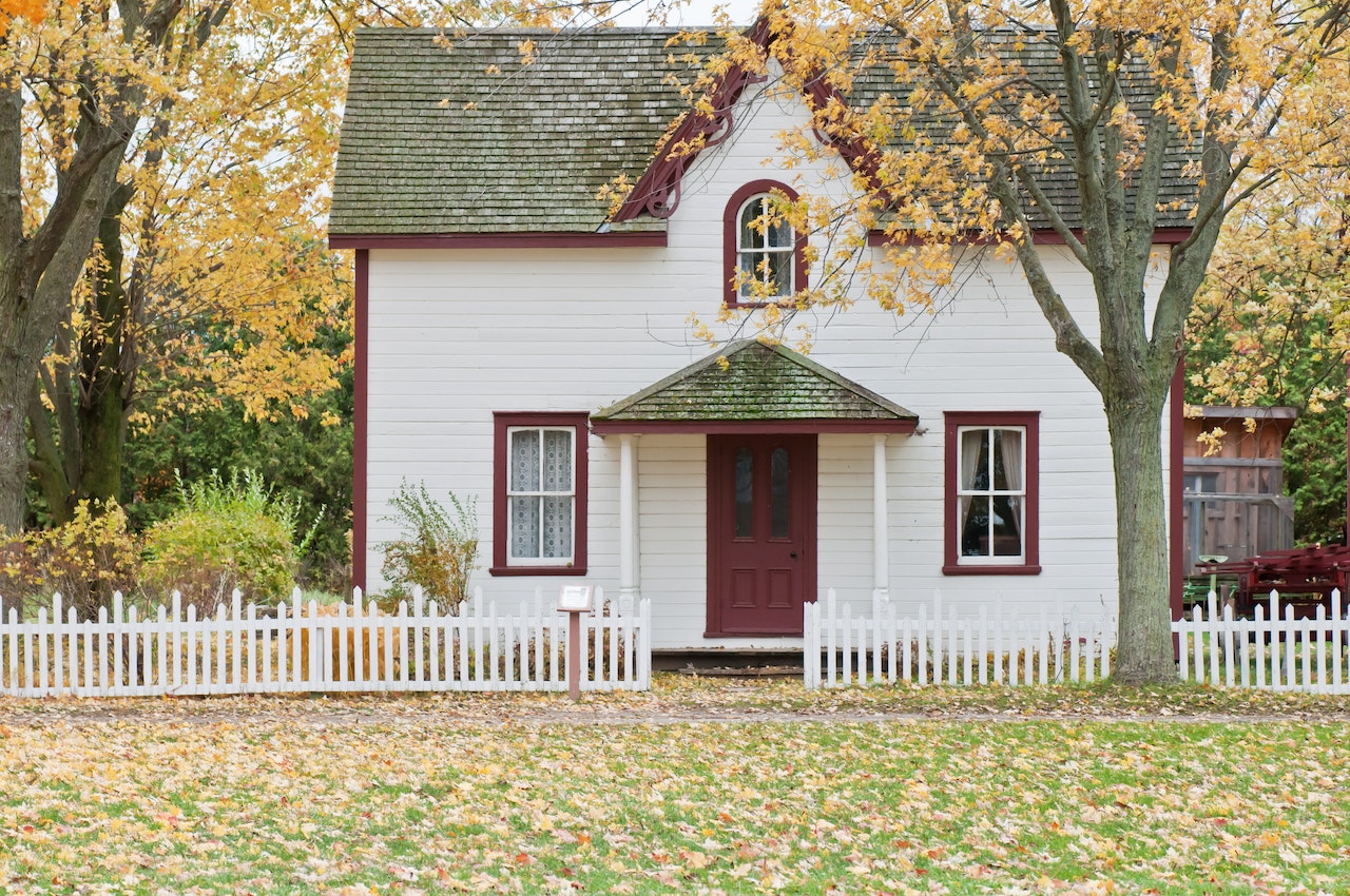 Wynajem czy kupno własnego domu — na co lepiej postawić?