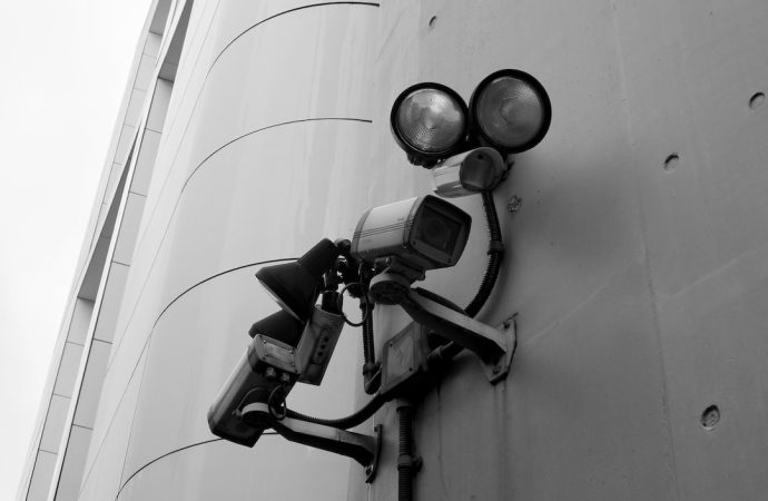 Kamery IP: Nowoczesne rozwiązanie do monitoringu i bezpieczeństwa